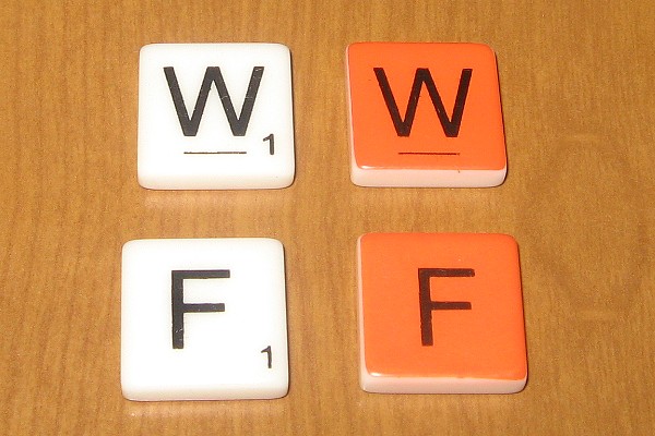 Kerflip tiles - ivory numbered vs orange unnumbered