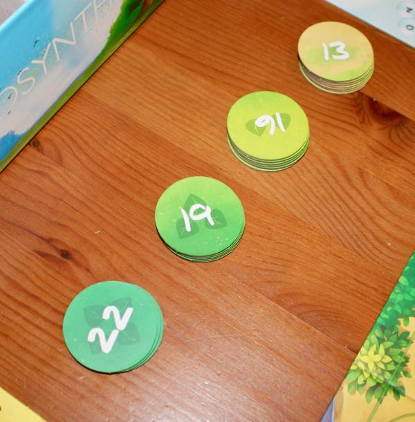 Photosynthesis scoring tokens